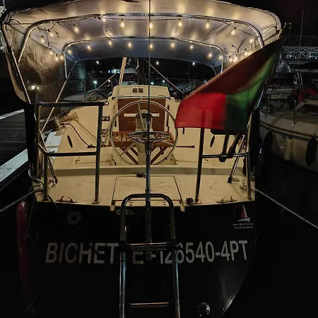 Botel Abombordo Lissabon